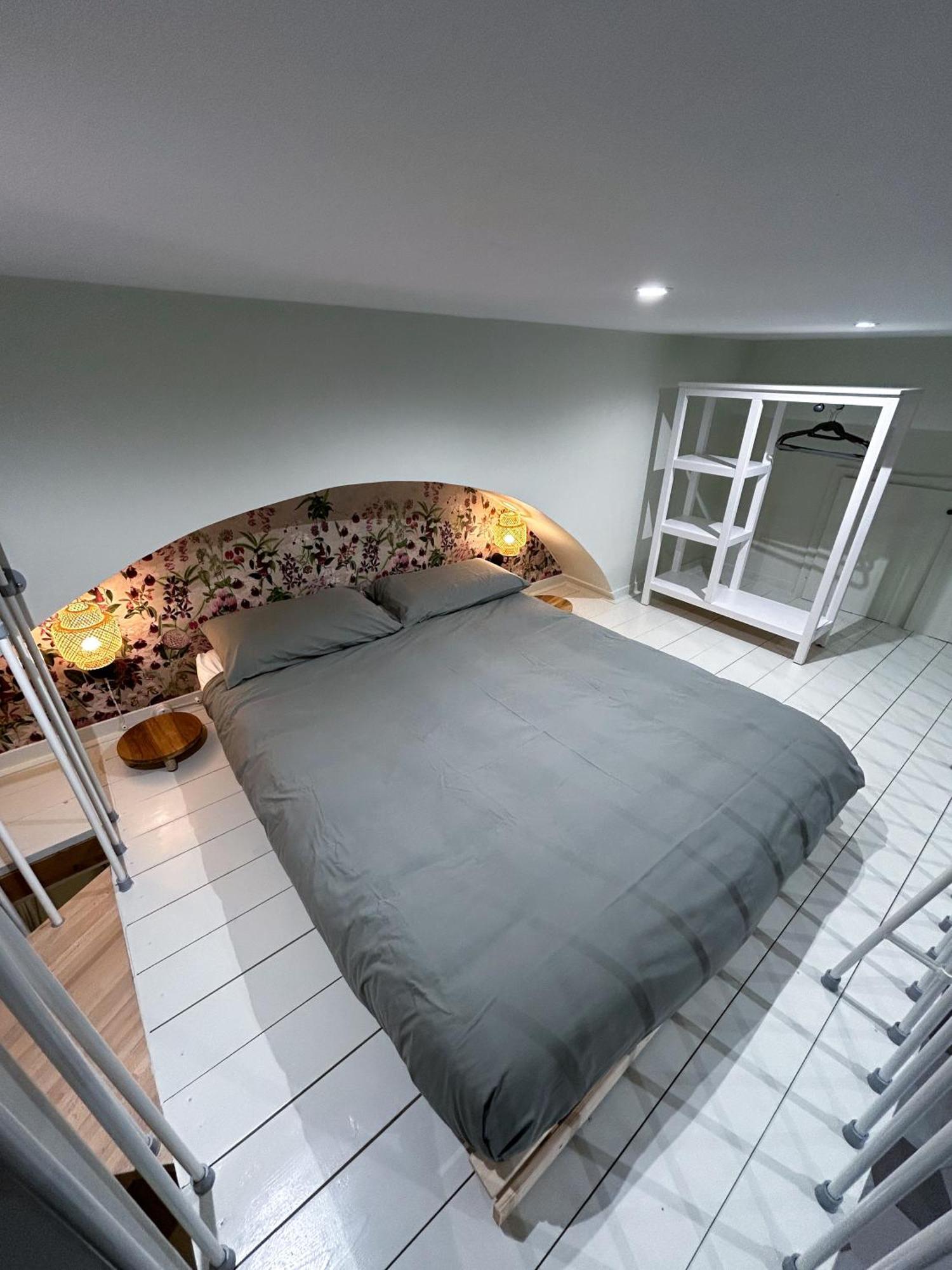Loft 125 Passi Dal Colosseo โรม ภายนอก รูปภาพ